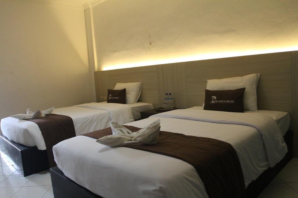 Kuta Indah Hotel Εξωτερικό φωτογραφία