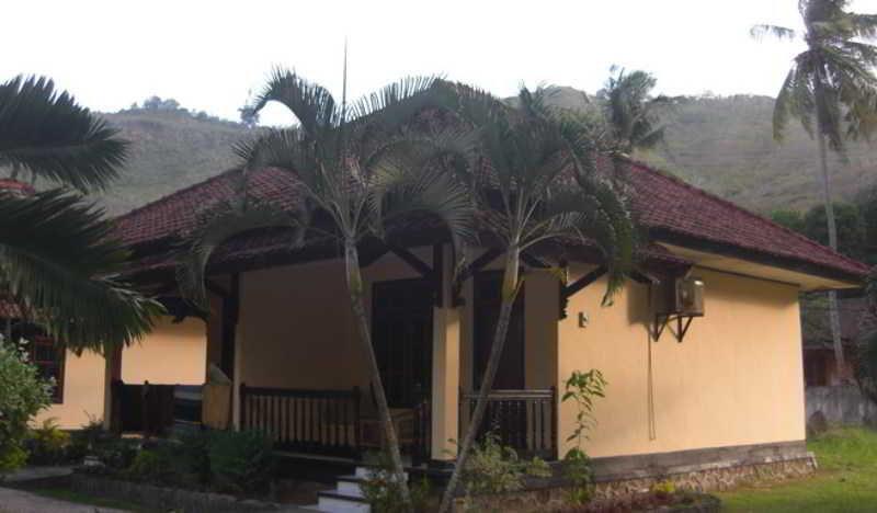 Kuta Indah Hotel Εξωτερικό φωτογραφία